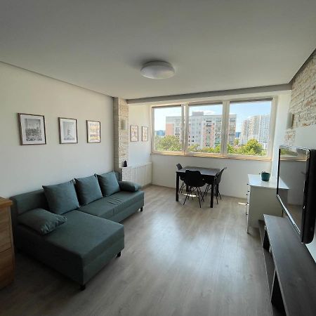 A Moze Przymorze Apartment กดัญสก์ ภายนอก รูปภาพ